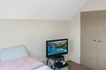 2/107 Deans Avenue, Riccarton