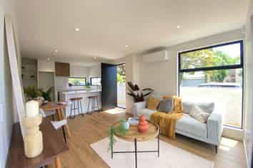 17/130 Holly Road, Saint Albans