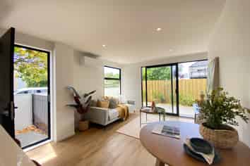 17/130 Holly Road, Saint Albans