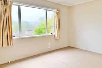 5 Ravine Lane , Albany