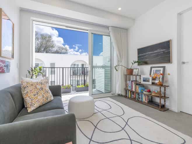 307/1817A Great North Road, Avondale