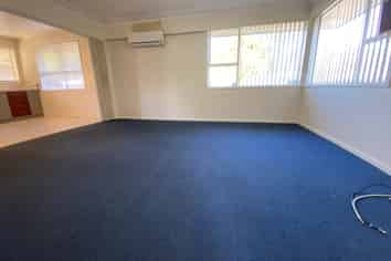 1/28 Royal View Road, Te Atatu South