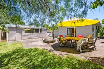 10 Waetford Road, Matapouri