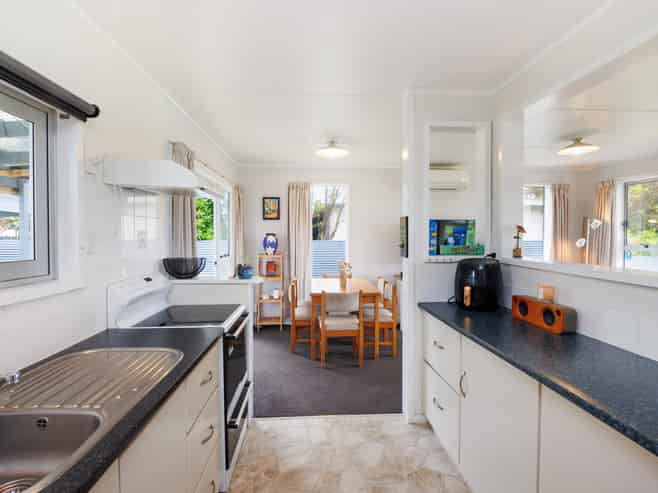 62 Nash Parade, Foxton Beach