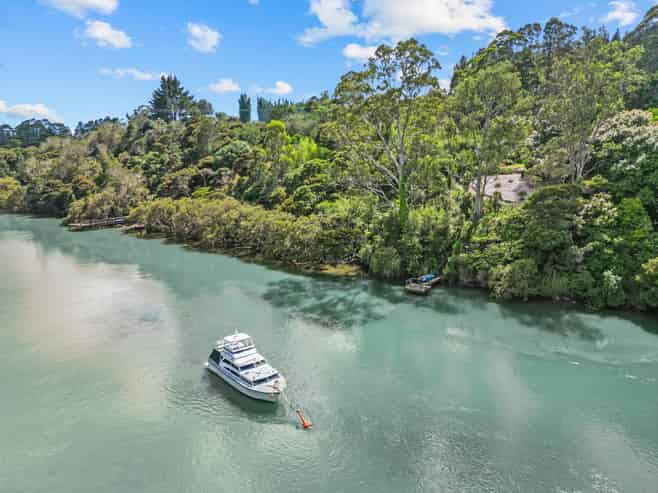2890 State Highway 10, Mangonui