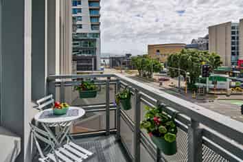 8/182 Wakefield Street, Te Aro