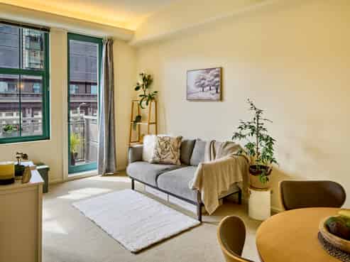 8/182 Wakefield Street, Te Aro