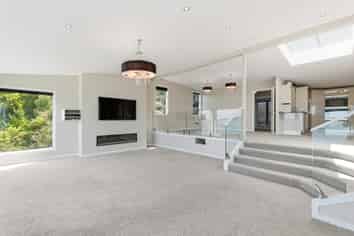 12 Brasch Way, Kaiwharawhara