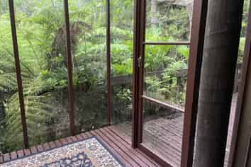 2/13 Felstead Street, Birkenhead