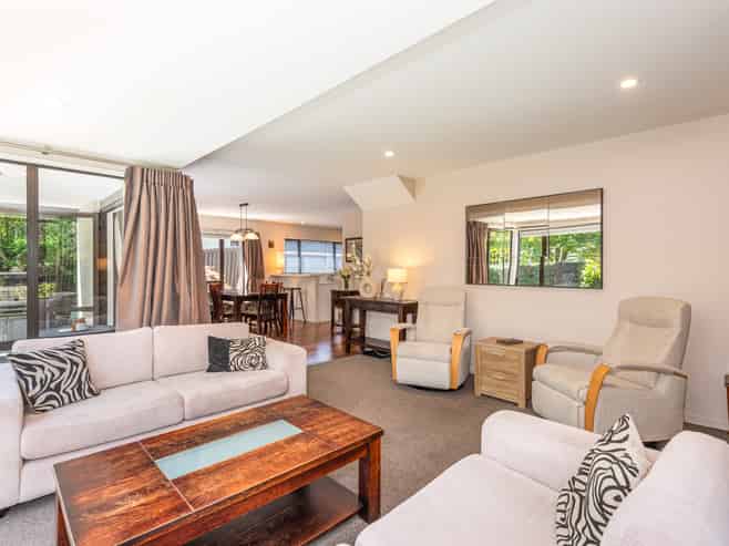 33A McDougall Avenue, Saint Albans