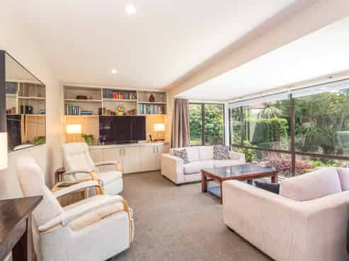 33A McDougall Avenue, Saint Albans