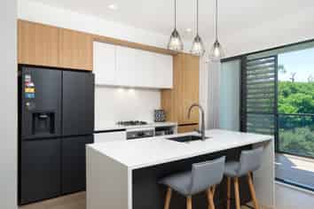 3/10B Huka Road, Birkenhead