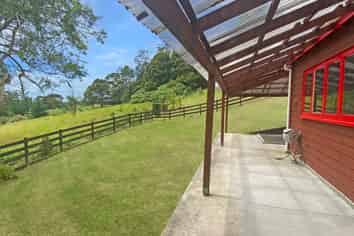 63 O'Neills Road, Swanson