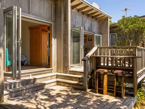 37/30 Beach Road, Waiiti