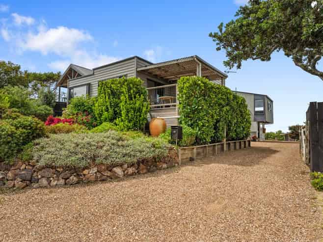 13 Hauraki Road, Oneroa