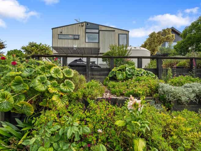 13 Hauraki Road, Oneroa