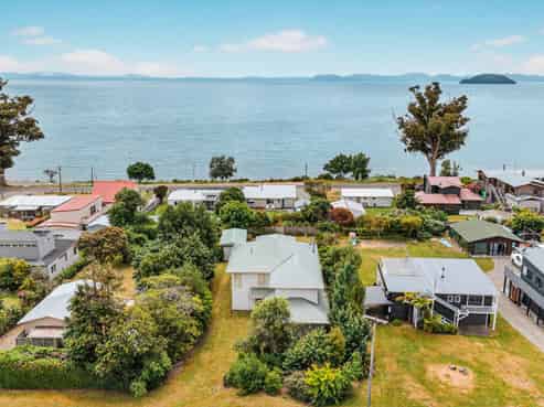 7 Otaiatoa Street, Lake Taupo (East)