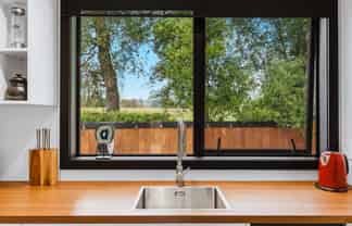 617 River Road, Broadlands Forest