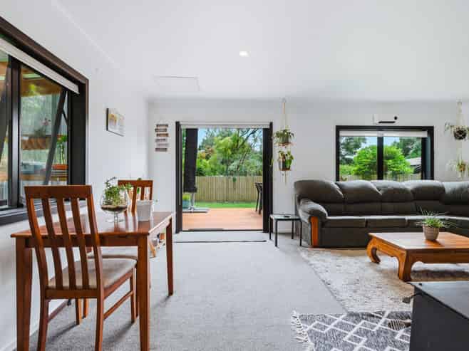 617 River Road, Broadlands Forest