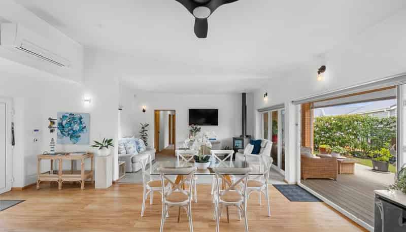 10 Park Crescent, Mangawhai Heads