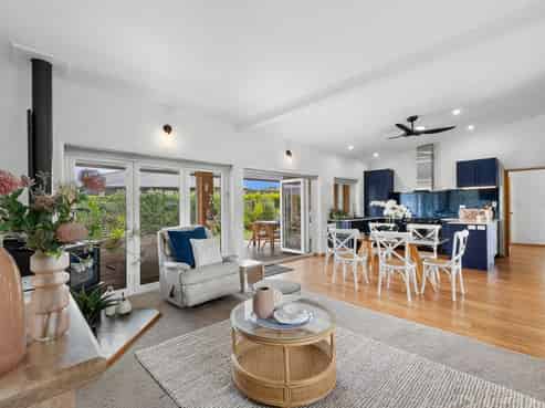 10 Park Crescent, Mangawhai Heads