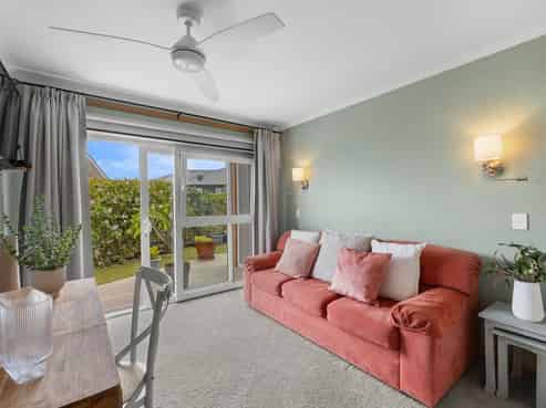 10 Park Crescent, Mangawhai Heads