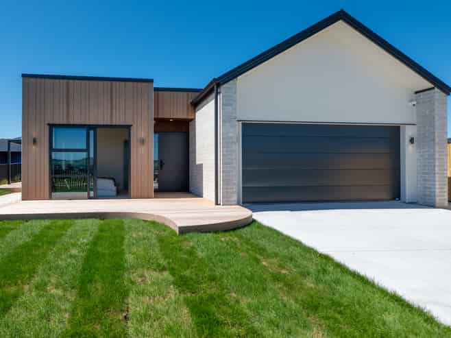 44 Makomako Crescent, Wharewaka