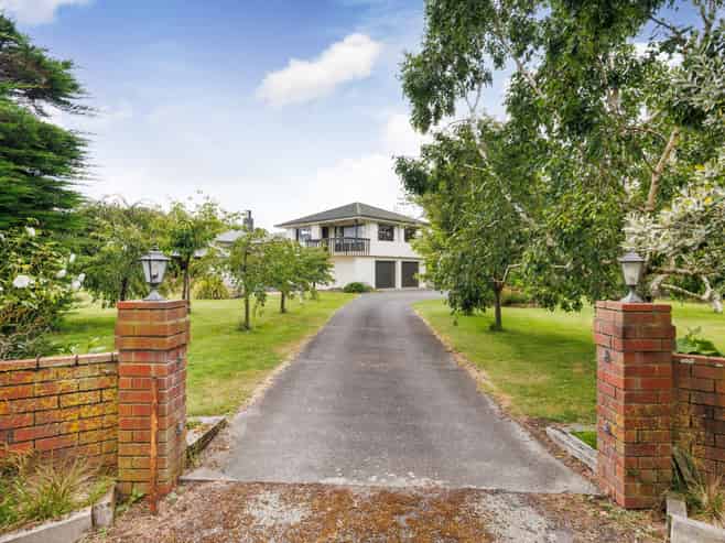 852 Penny Road, Awahuri