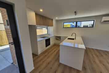 3/198 Main North Road, Papanui