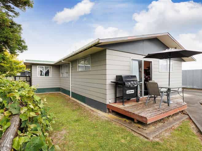  19 Alexandra Street, Marton