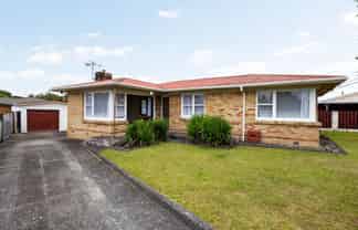 4 Frederick Drive, Dinsdale