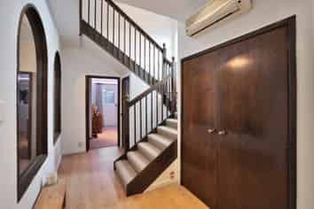 40 Churchill Avenue, Allenton