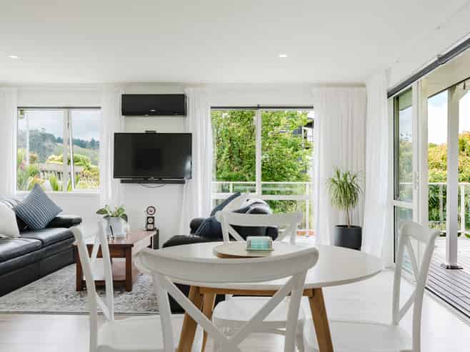100 Estuary View, Whangamata