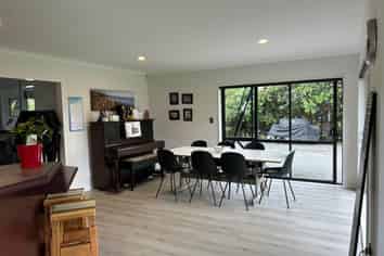 355 Kiwitahi Road, Helensville