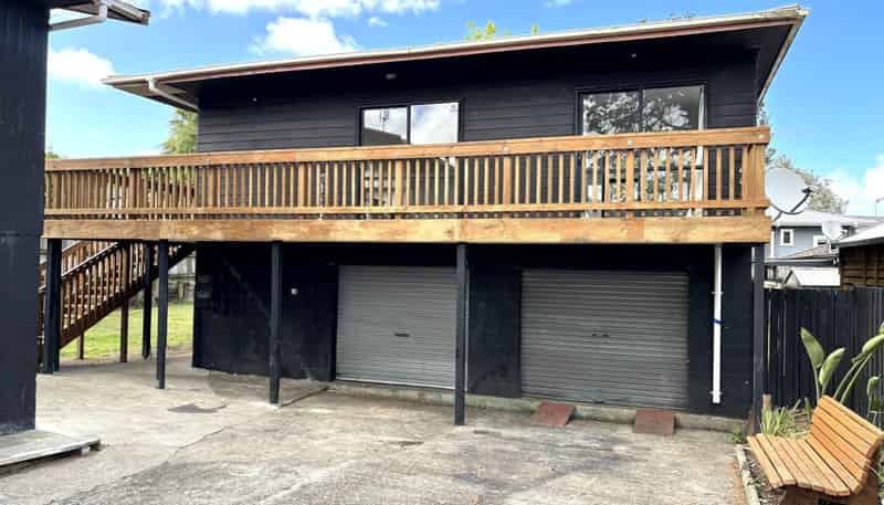 1/21 Kaiwaka Road, Waiuku