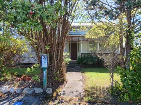 129 Russell Street, Westport