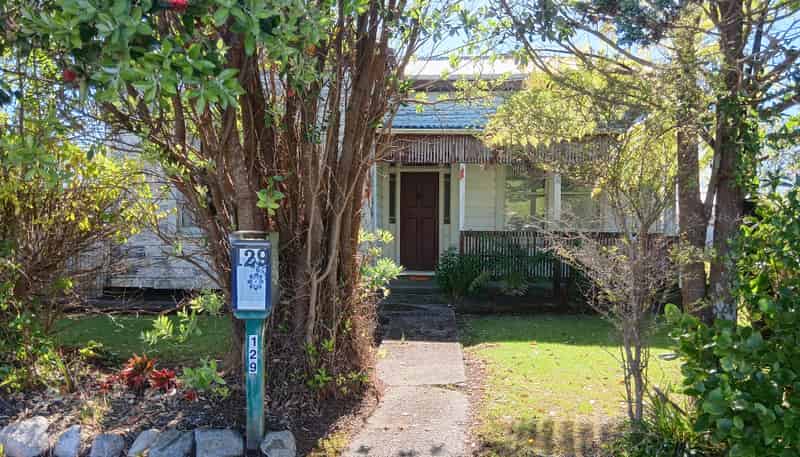 129 Russell Street, Westport