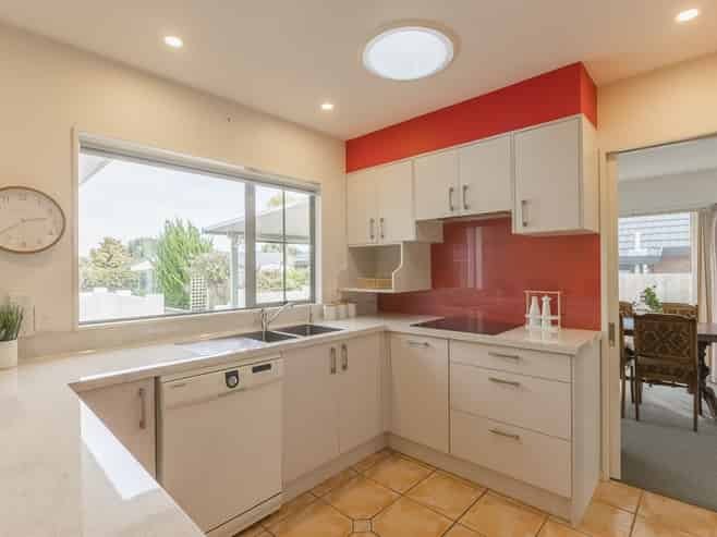 318 Manly Street, Paraparaumu Beach