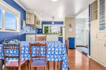 4 Manson Avenue, Stoke