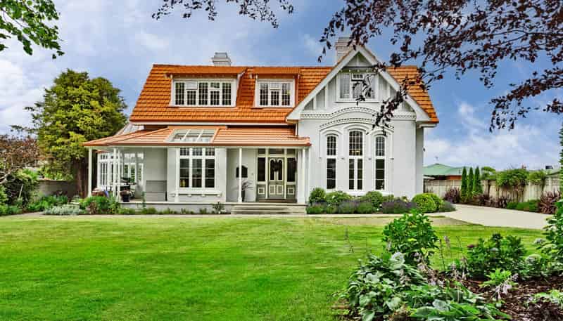 15 Herbert Street, Gladstone