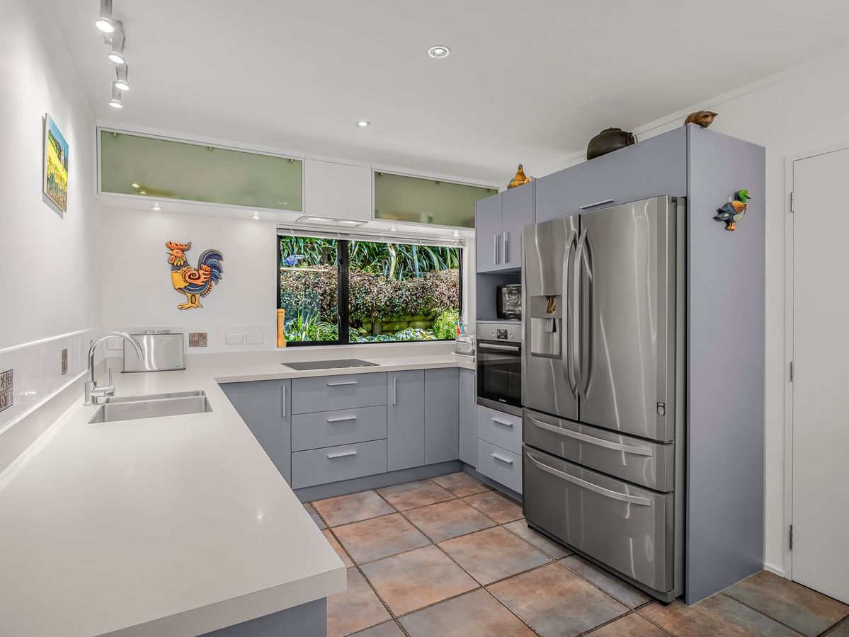 Exquisite Living in illustrious Location - Więcej