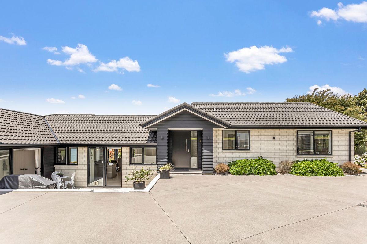 Quality Home. Triple Garage. Ocean Views - Widok 6