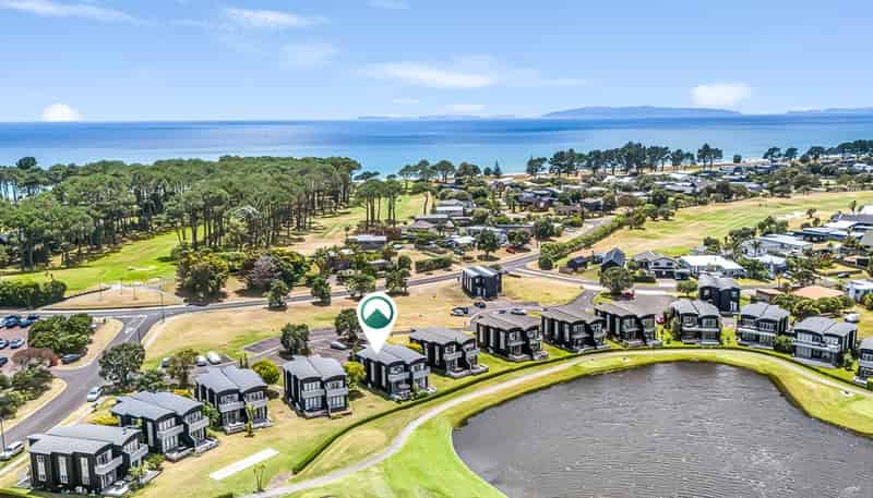 25/101 Harbour Drive, Matarangi