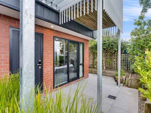 2/7 Dyer Street, Whitiora