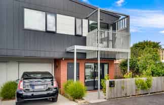 2/7 Dyer Street, Whitiora