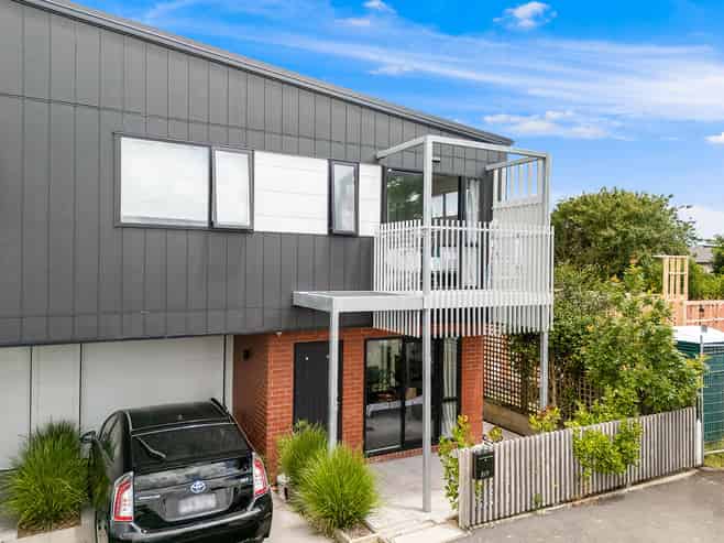 2/7 Dyer Street, Whitiora