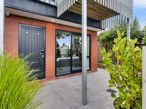 2/7 Dyer Street, Whitiora