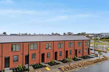 19 Raukohekohe Road, Wiri