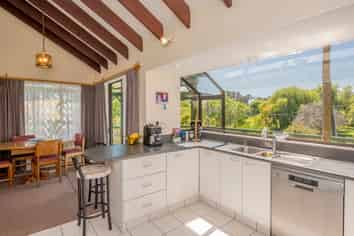 16 Kahu Road, Otaihanga