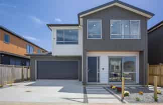 4 Toanui Road, Hobsonville